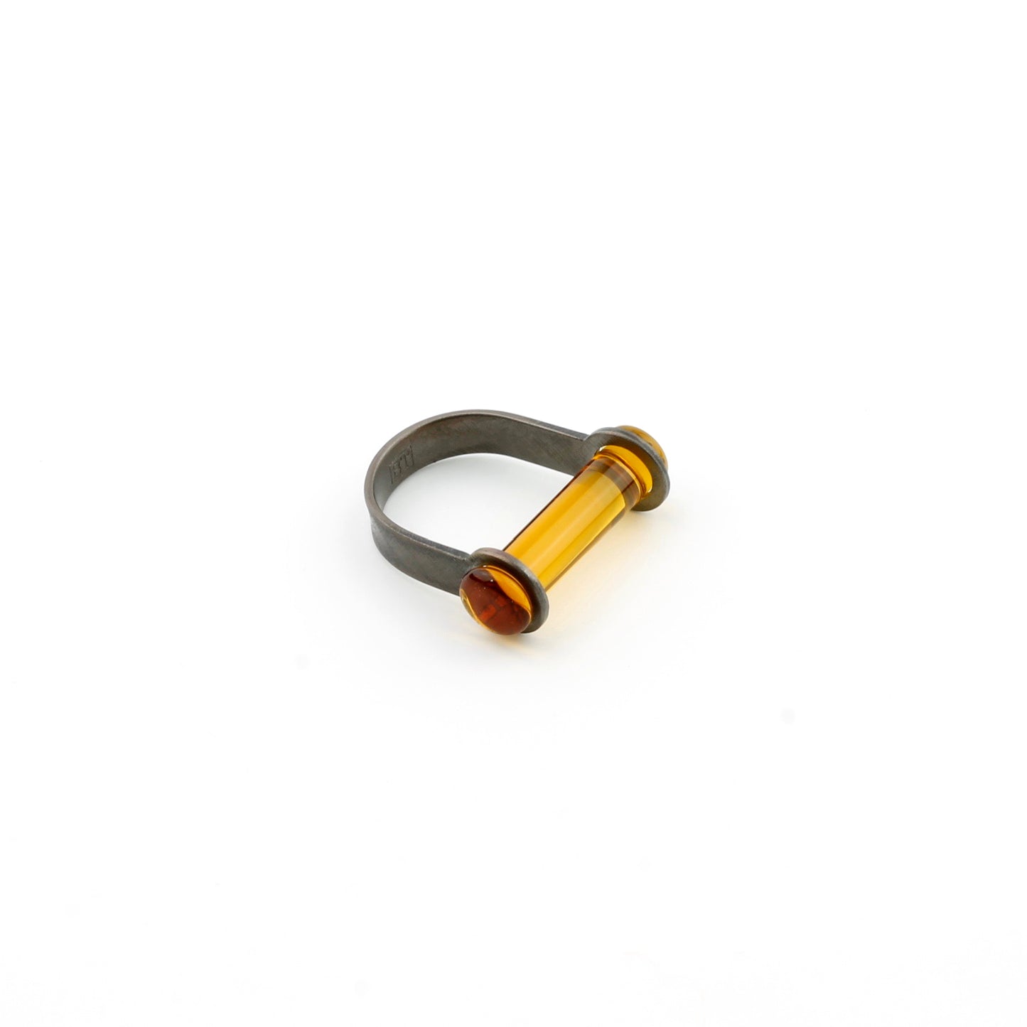 'U ring'