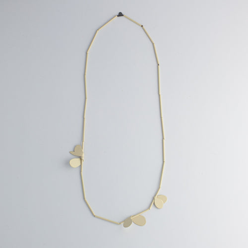 'Leaf' necklace - ivory
