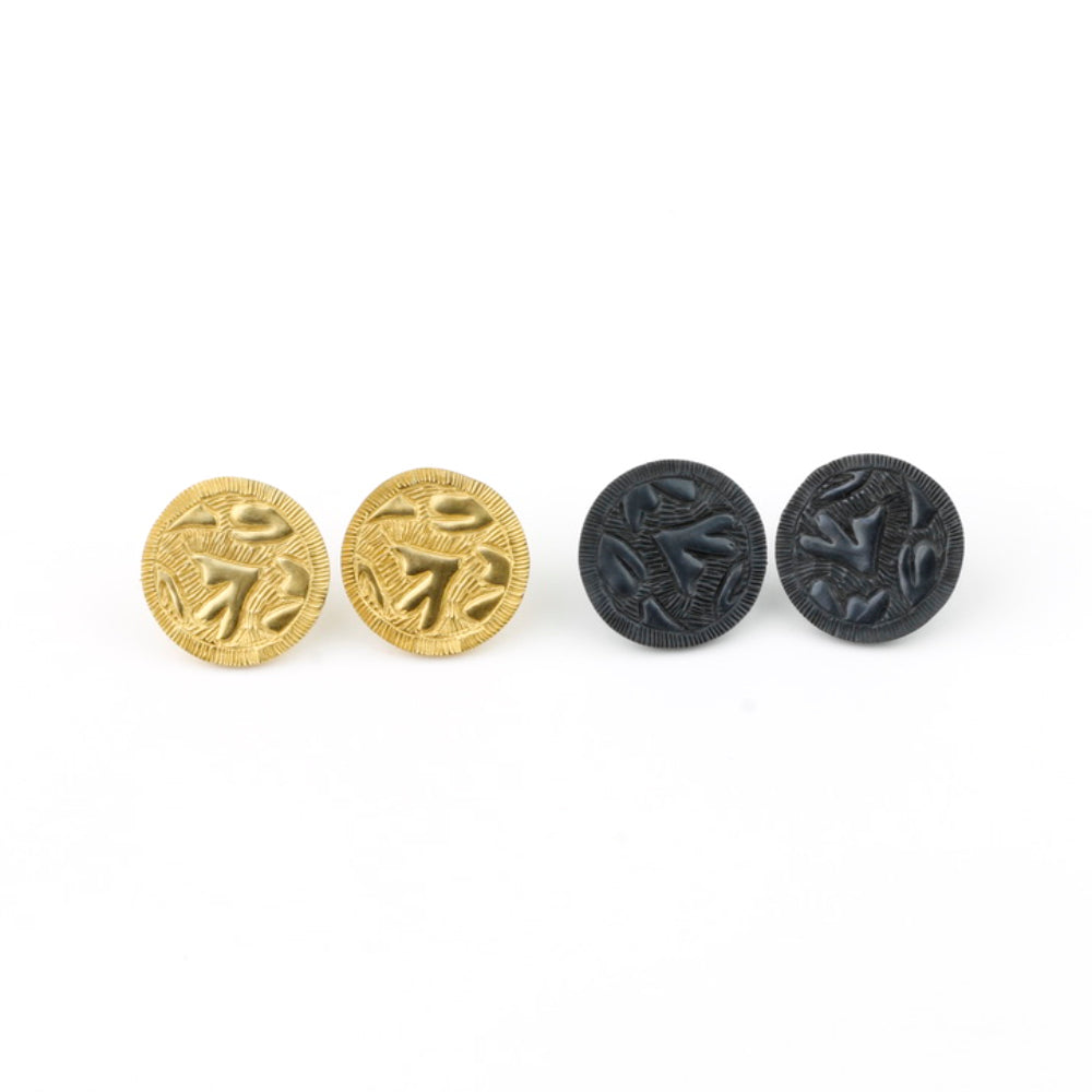 'Relic' studs - black