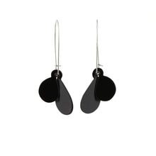 'Leaf' earrings (S) - black
