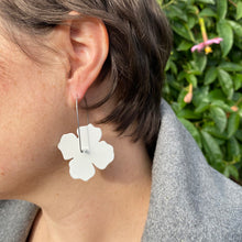Flower Patch: Clematis earrings