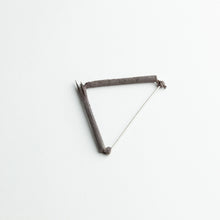 'Broken stick' brooch