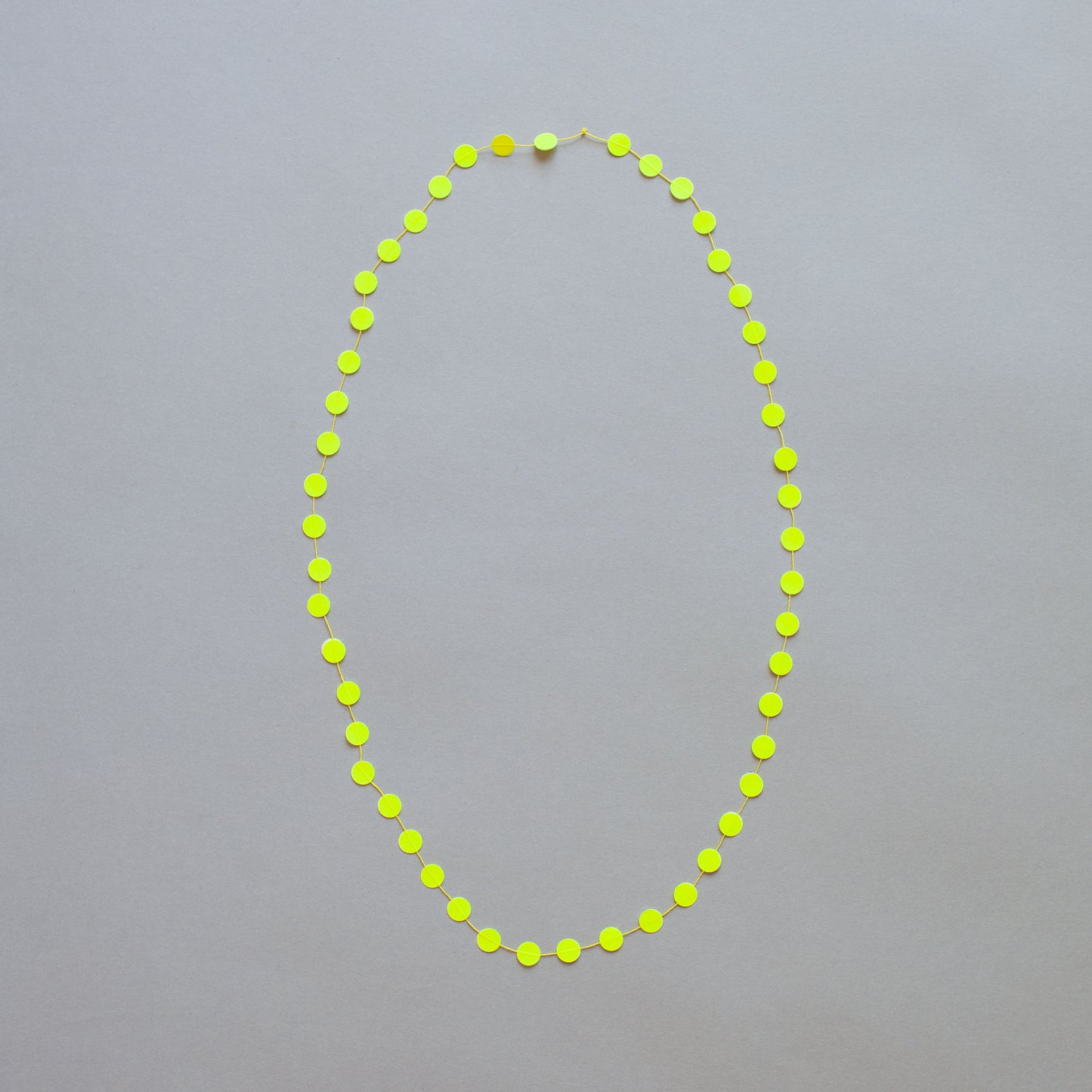 'Paper pearls' necklaces