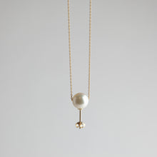 'Pearl earring' pendant