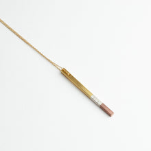 'Percentage: 18k gold' pendant