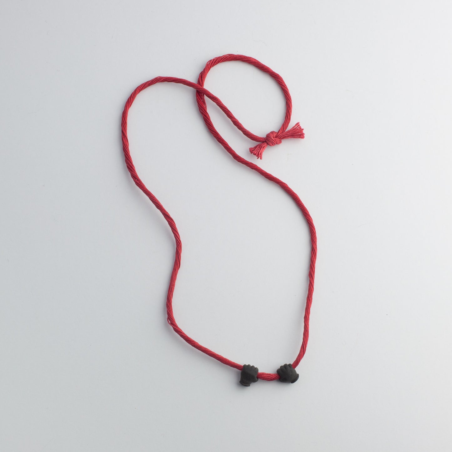 'Hands' pendant