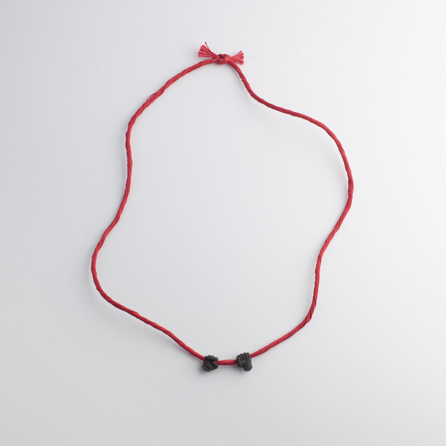 'Hands' pendant