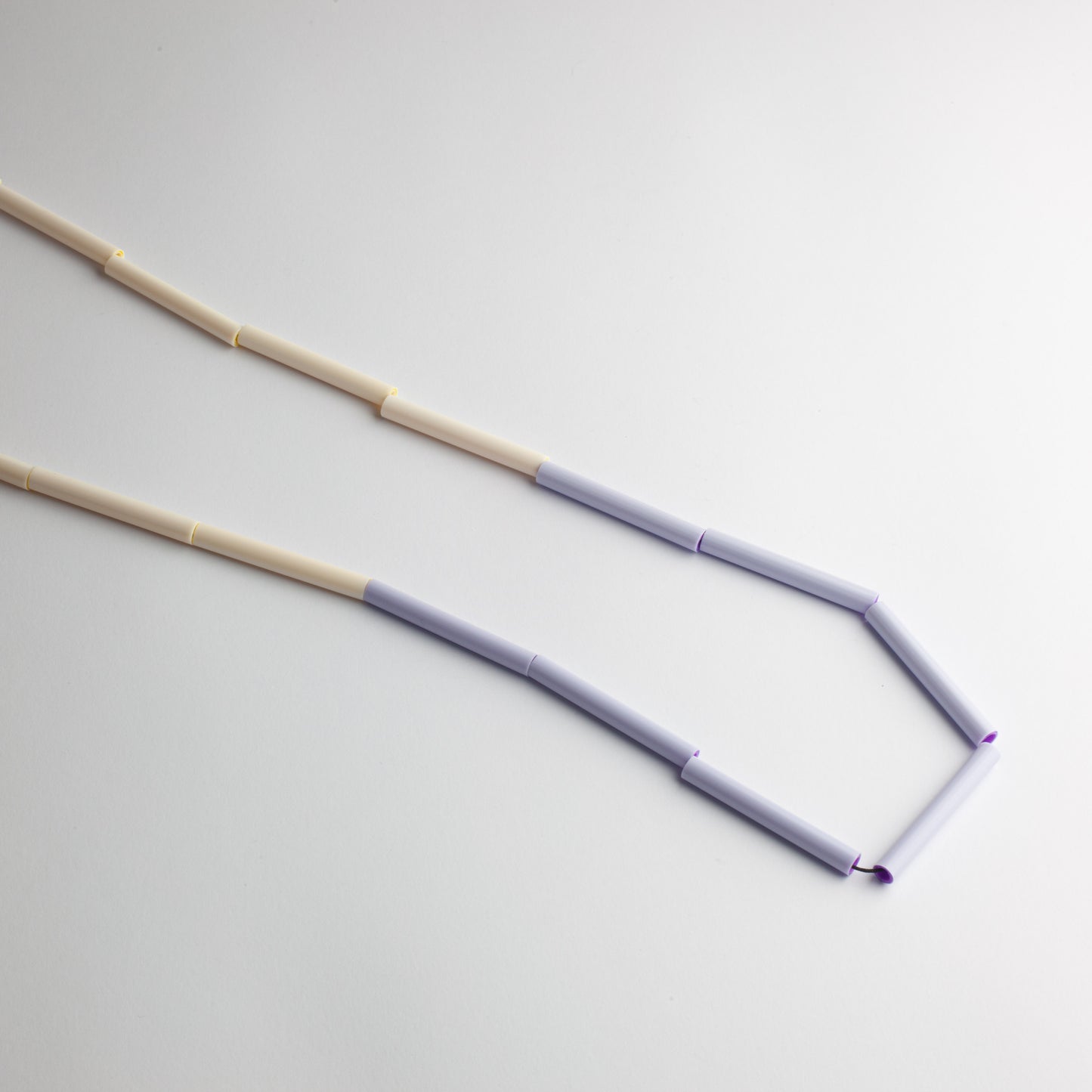 'Straws' necklace - mauve/ivory