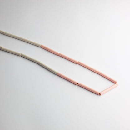 'Straws' necklace - pink/beige