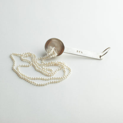 'A teaspoon of pearls' pendant
