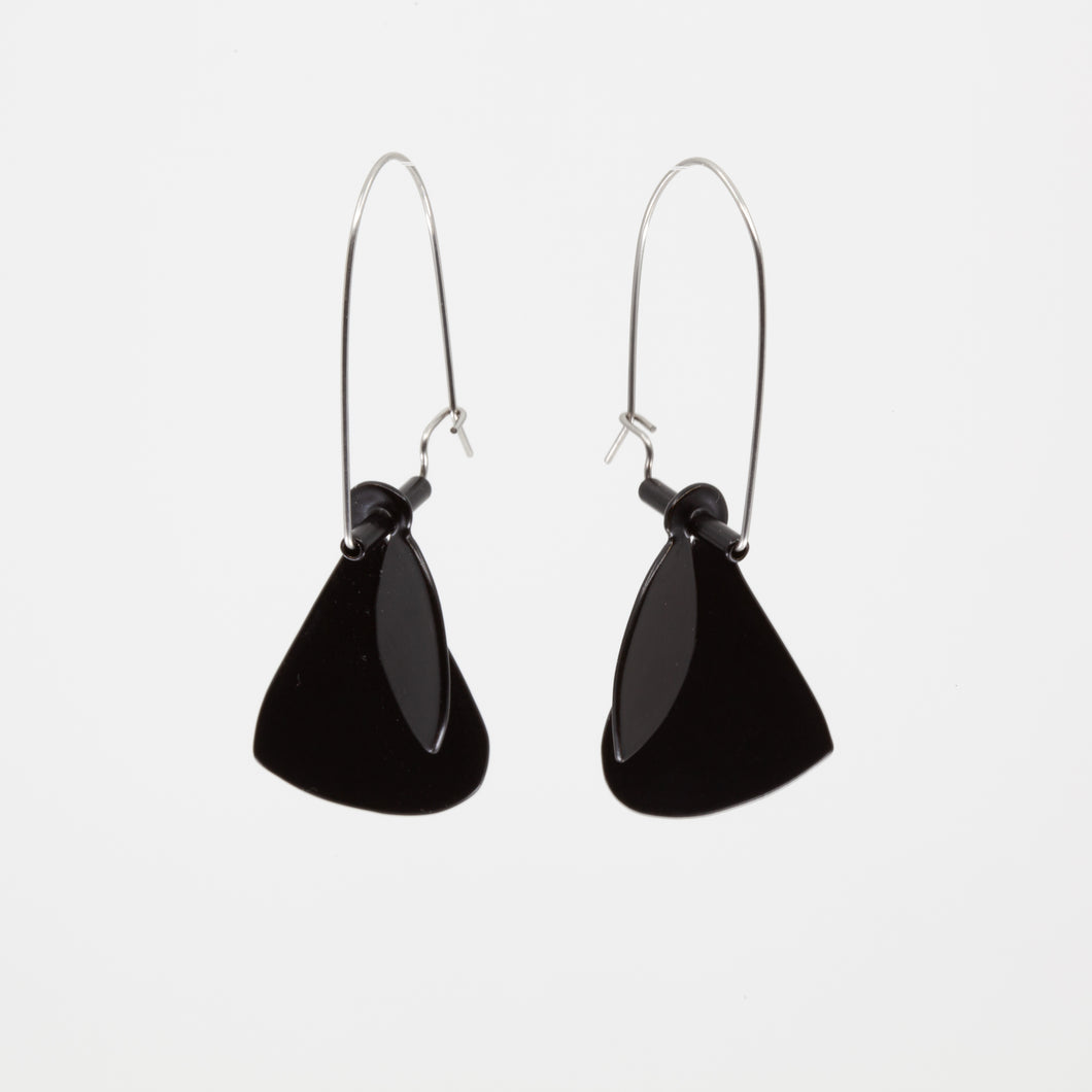 'Leaf' earrings (L) - black