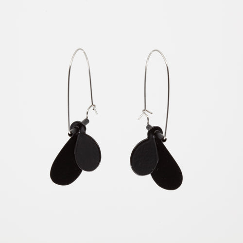 'Leaf' earrings (S) - black