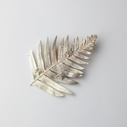 'Fern & Daisy' (East Gippsland) brooch