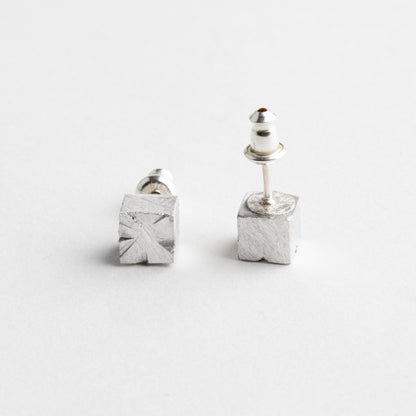 'Spark' small cube stud earrings