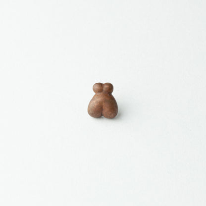 'Fly' pin