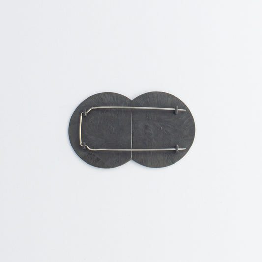'CUT 21' brooch