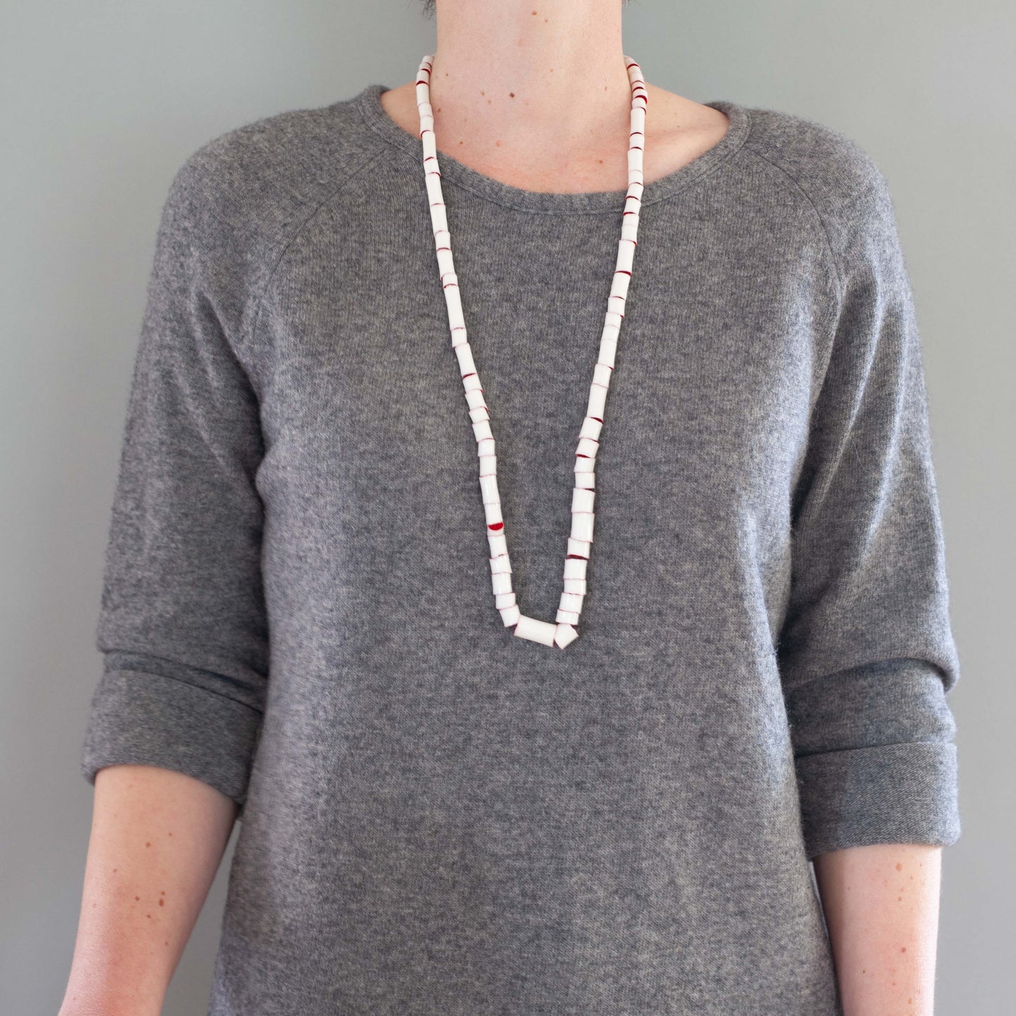 'Reverse’ necklace