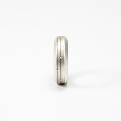 'Orbit II' ring