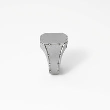 'Sign.et Antique' ring