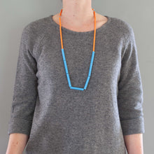 'Straws' necklace - orange/blue